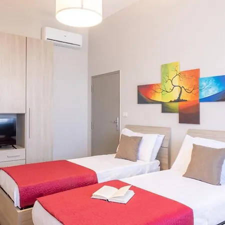 Cota Holidays House Apartment *
